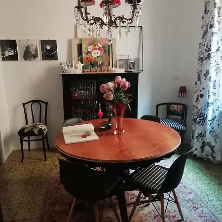 Tiffany Guest house